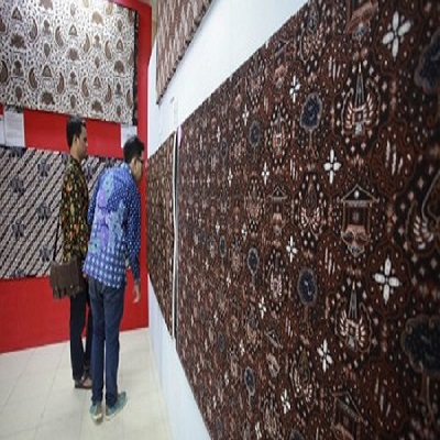 Pelaksanaan sumbar expo di Makassar